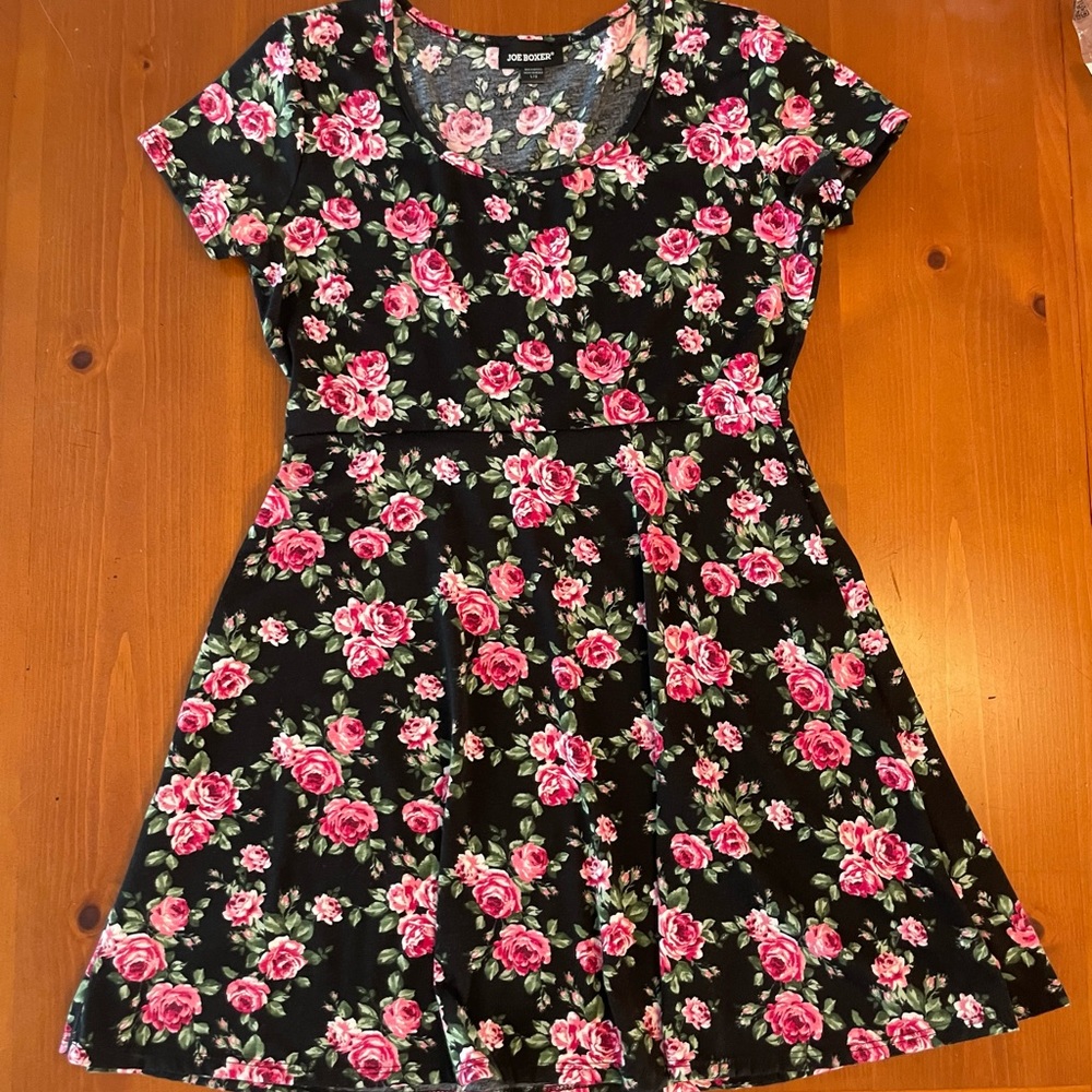 Joe Boxer Juniors Floral Skater Dress Size Large Pink Flowers - Picture 4 of 7